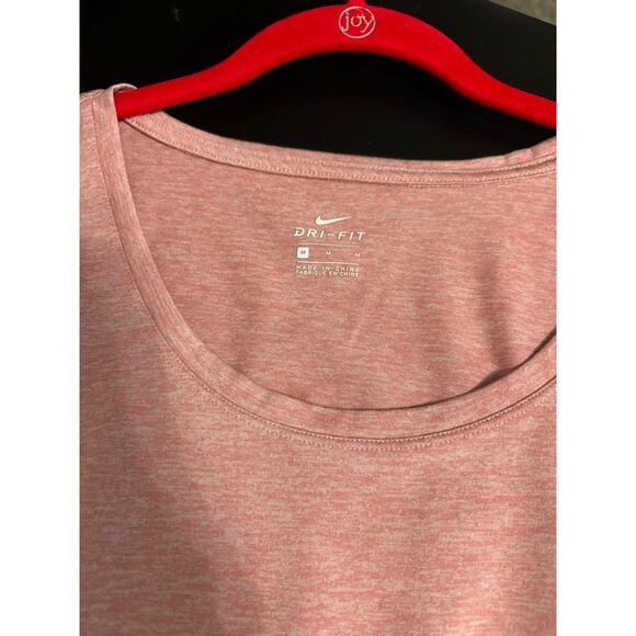 Nike Dri Fit Pink Athletic Top Size Medium - Picture 2 of 5